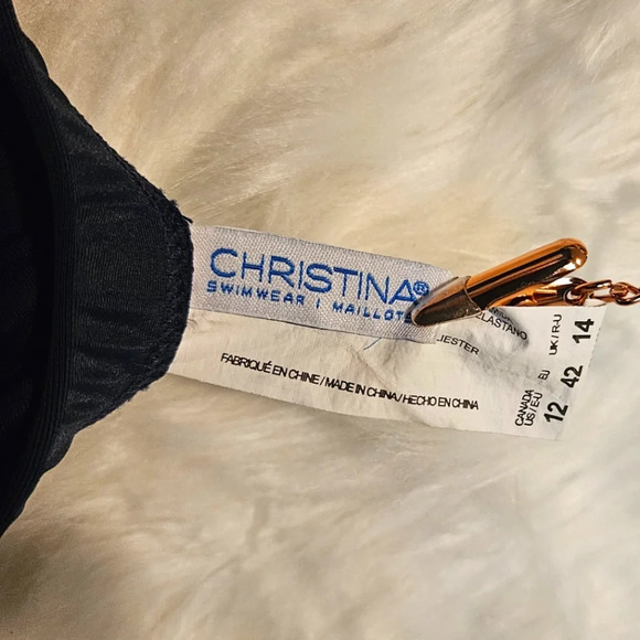 Christina Sporty Swim Skirt w/ attached bottoms - Picture 5 of 6